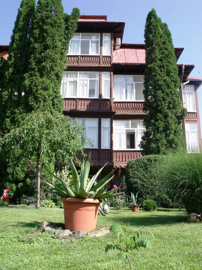 Hotel Сонячна Truskavets Exterior foto